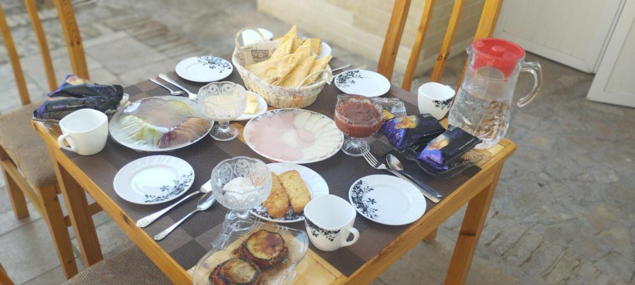 希瓦 Carousel酒店 外观 照片